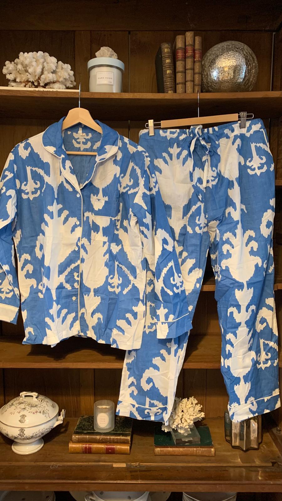 Pijama Ikat azul