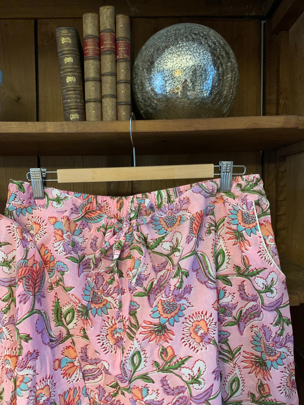 Pijama de flores rosa