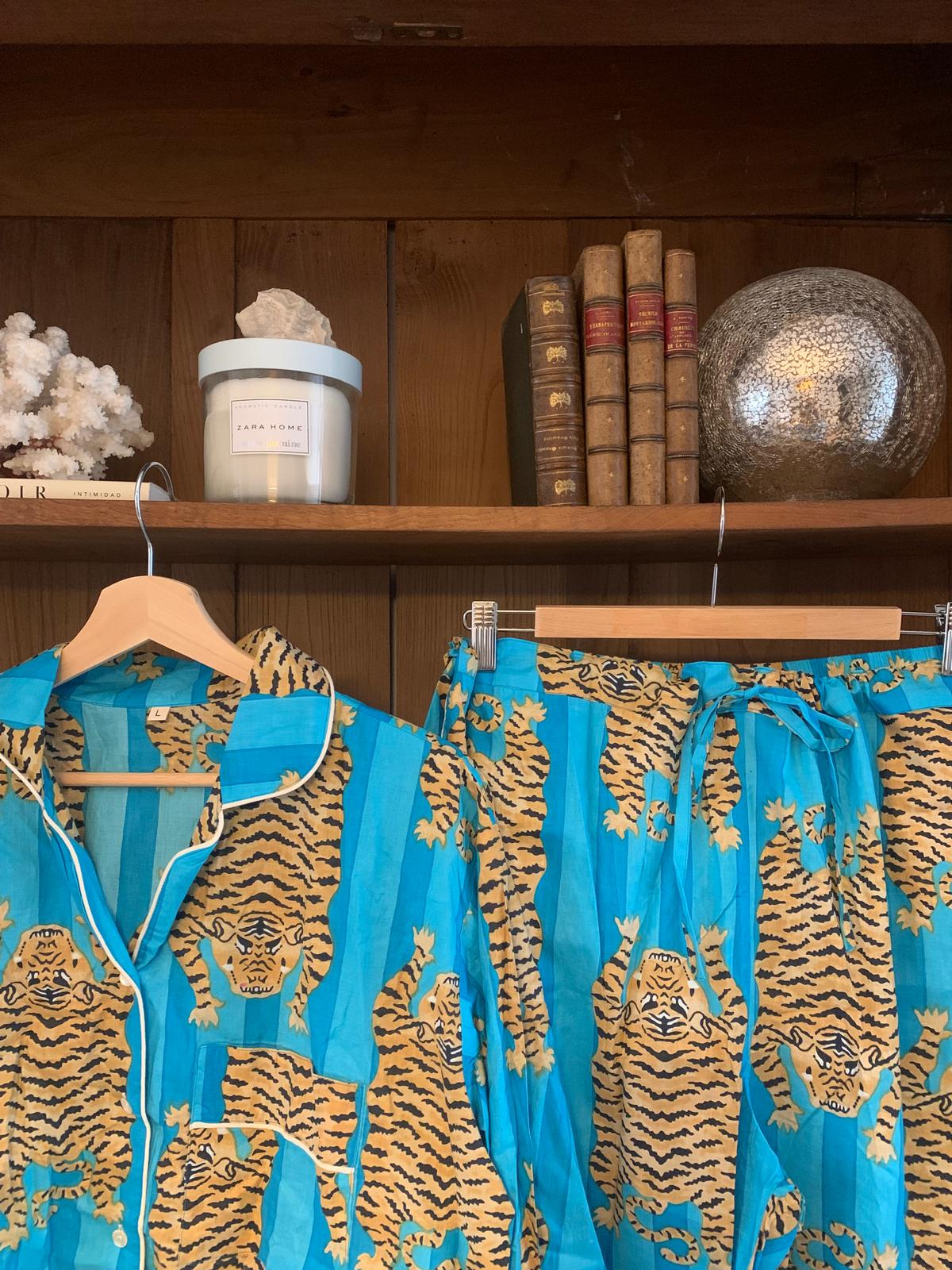 Pijama tigres azul