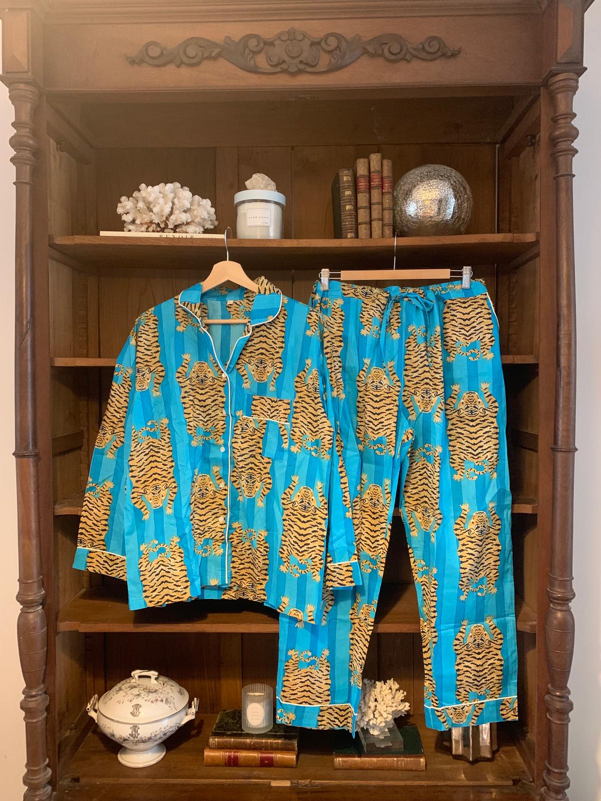 Pijama tigres azul