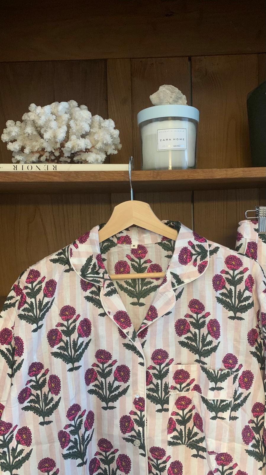 Pijama flor India rosa