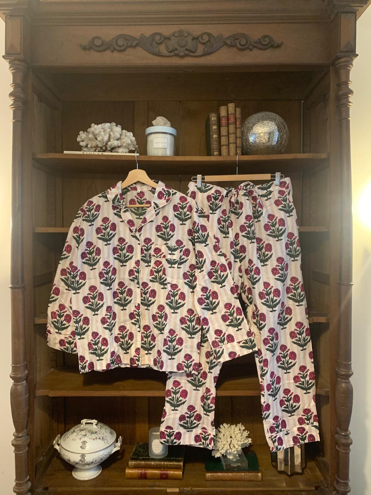 Pijama flor India rosa